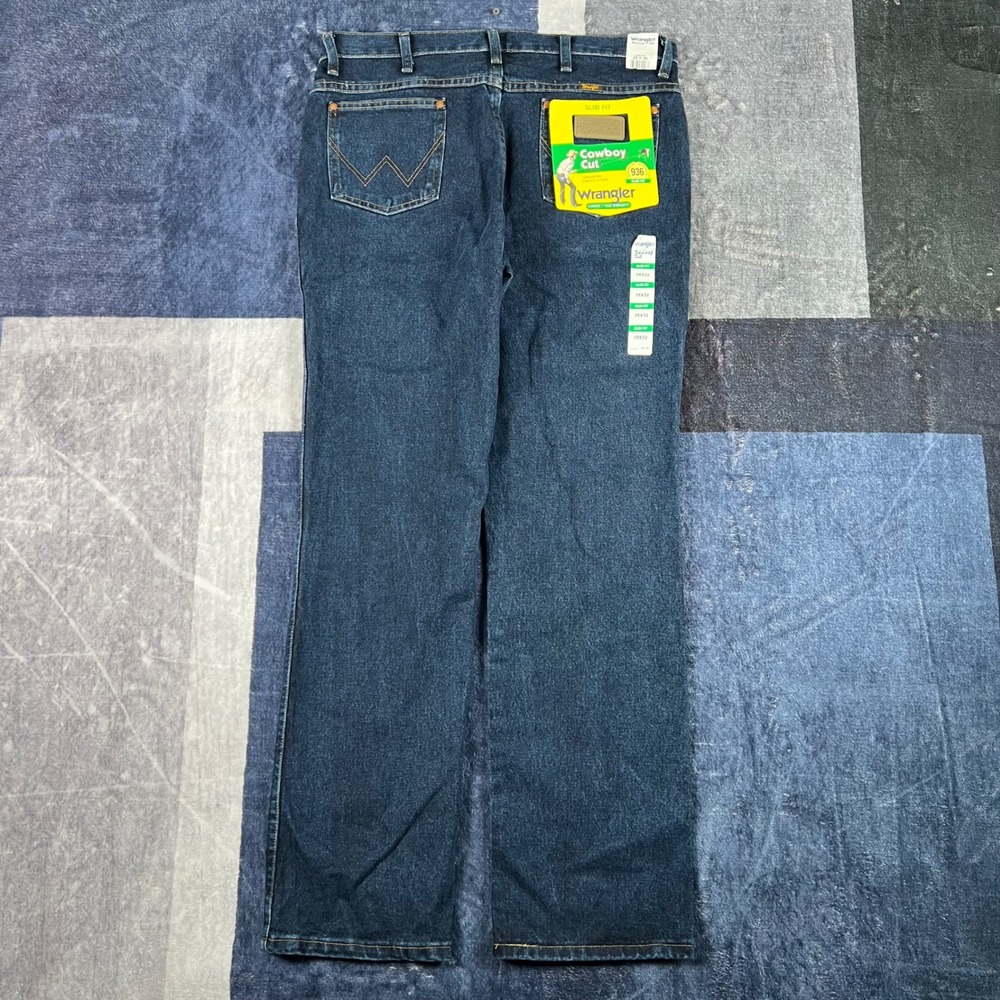 NWT Wrangler 936 Cowboy Cut Slim Fit Jeans Mens 35x32 Blue Denim 936DSD